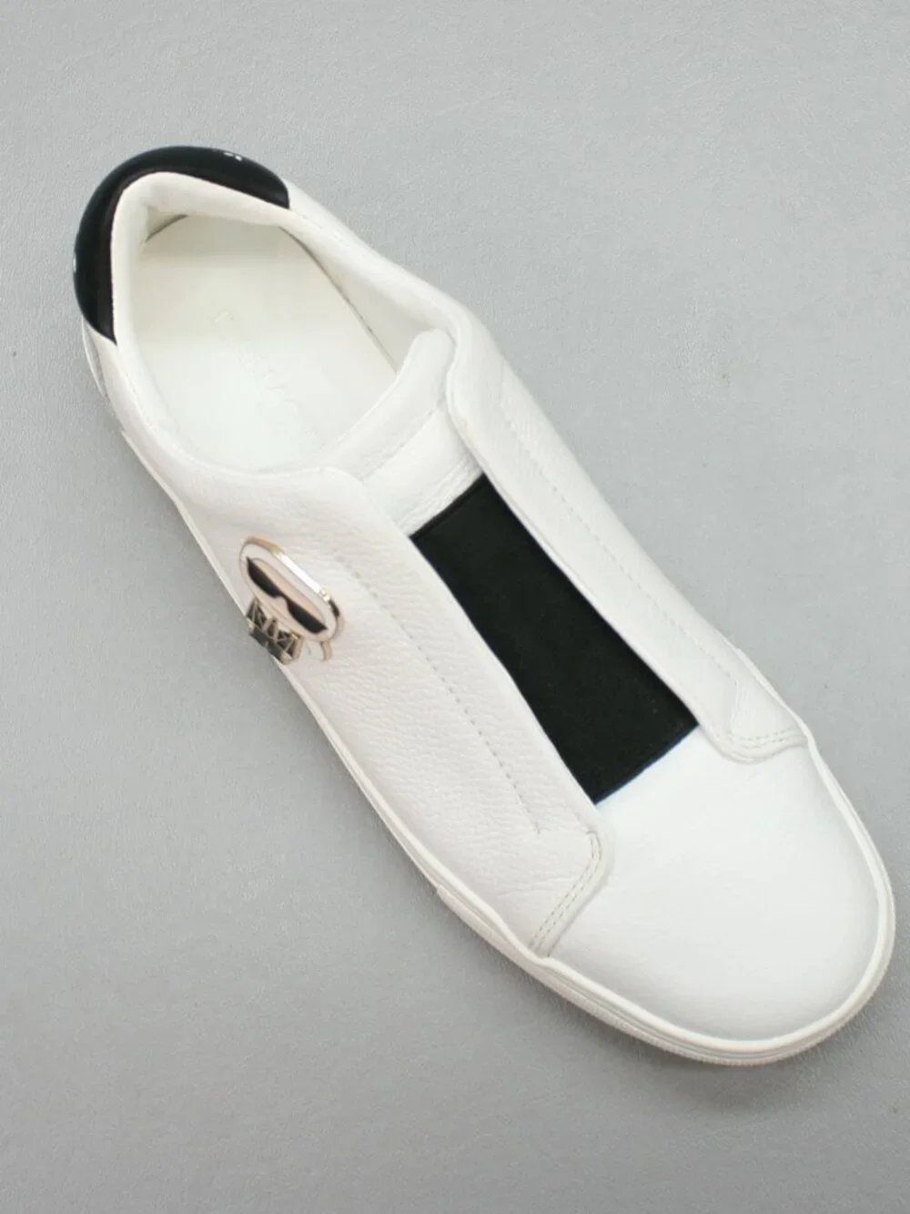 Karl Lagerfeld Paris Ladies 7.5 Ceci Slip-on Shoes White Leather Loafer Sneakers
